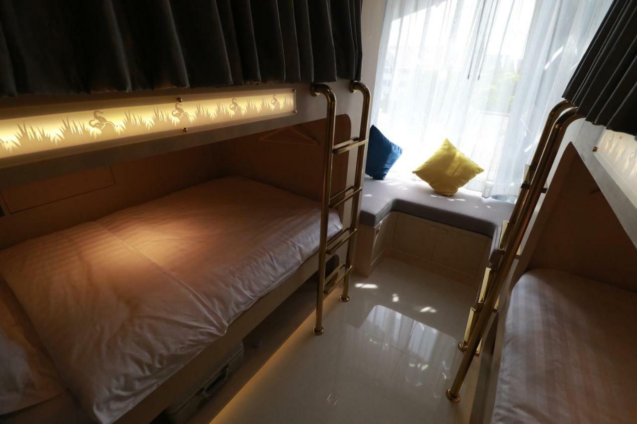 The Lol Elephant Hostel Bangkok Exterior foto