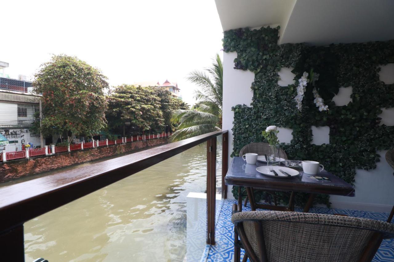The Lol Elephant Hostel Bangkok Exterior foto