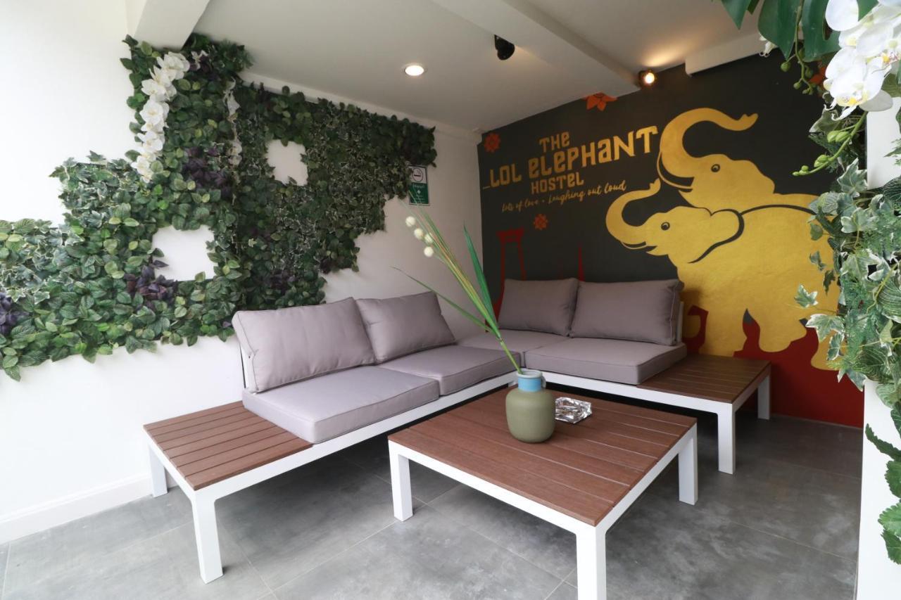 The Lol Elephant Hostel Bangkok Exterior foto